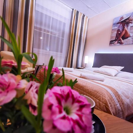 Wellness Hotel Stare Mesto 우헤르스케 흐라디슈테 외부 사진