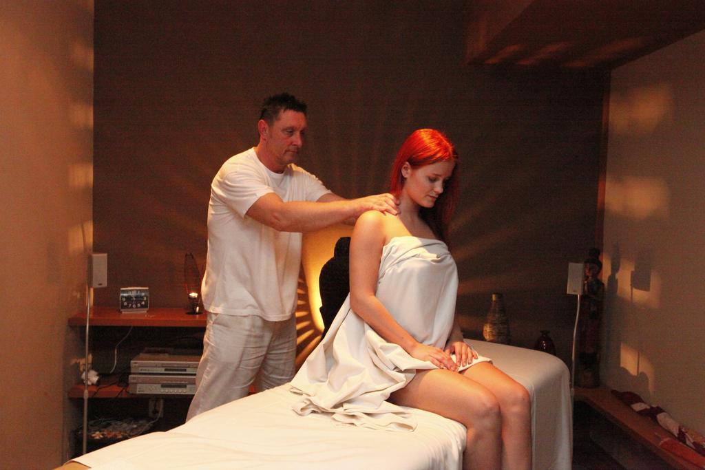 Wellness Hotel Stare Mesto 우헤르스케 흐라디슈테 외부 사진